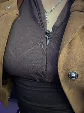 Snapshot of Sasha-18 chatting on 02/03/26, 12:54 Sasha-18 online show from 02/03/26, 12:54