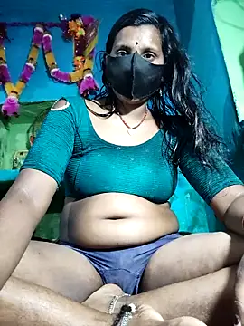 Snapshot of Chanchal_pande chatting on 04/01/26, 05:19 Chanchal pande online show from 04/01/26, 05:19