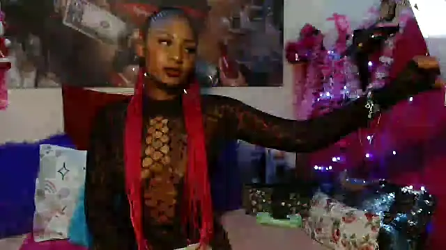 Snapshot of Moreish-06 chatting on 05/18/26, 08:20 Moreish-06 online show from 05/18/26, 08:20