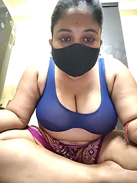 Curvy Trisha online show from 03/21/26, 07:28