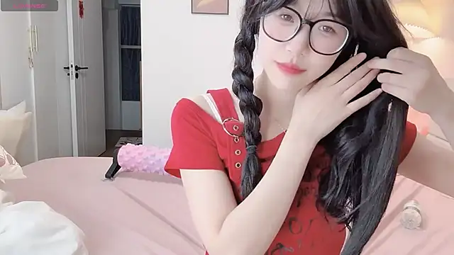 Snapshot of Luminous4173 chatting on 05/10/26, 08:52 Luminous4173 online show from 05/10/26, 08:52