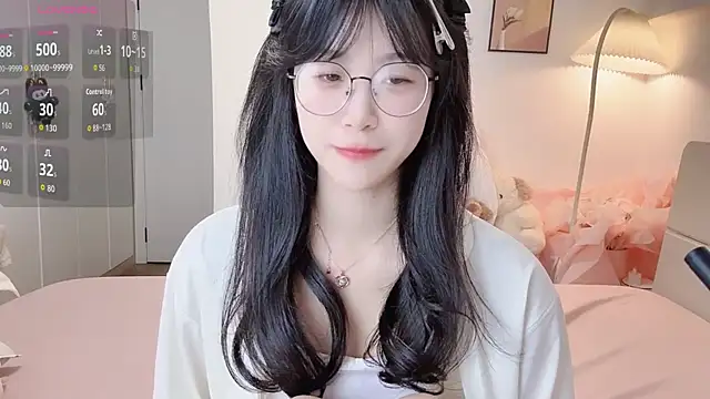 Luminous4173 online show from 07/01/26, 06:59