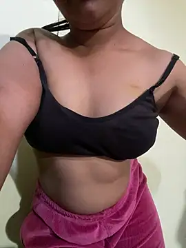 Snapshot of exoticshruti chatting on 02/05/26, 08:41 exoticshruti online show from 02/05/26, 08:41