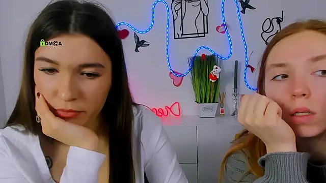 stella flower online show from 02/22/26, 09:30