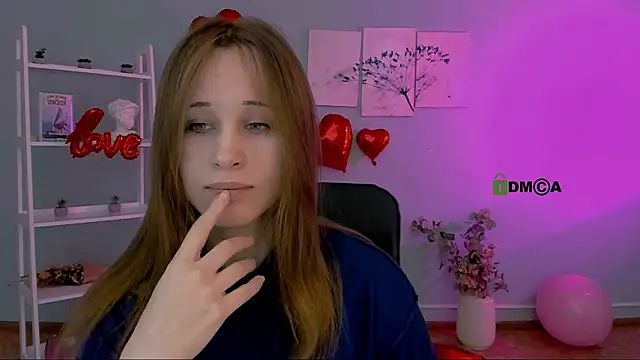 Snapshot of eira_mouse chatting on 02/14/26, 09:28 eira mouse online show from 02/14/26, 09:28