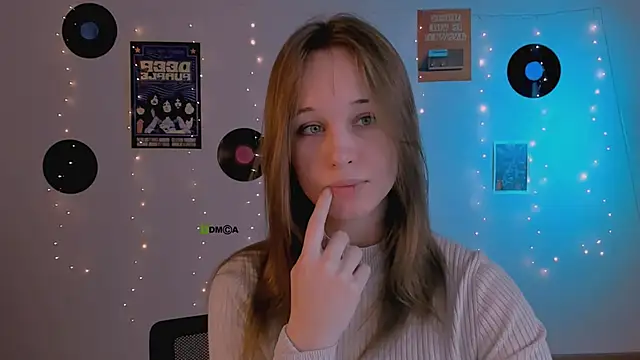 Snapshot of eira_mouse chatting on 02/20/26, 09:43 eira mouse online show from 02/20/26, 09:43