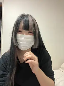 Snapshot of uni_nvqnl2 chatting on 02/21/26, 07:42 uni nvqnl2 online show from 02/21/26, 07:42