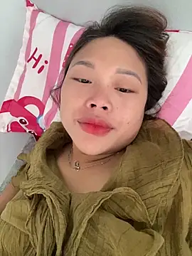 Emxinhka1 online show from 04/06/26, 03:37