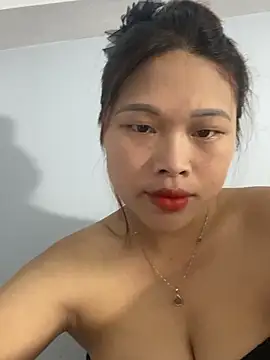 Snapshot of Emxinhka1 chatting on 06/21/26, 05:32 Emxinhka1 online show from 06/21/26, 05:32