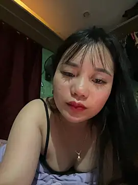  Lylyy online show from 04/05/26, 06:49
