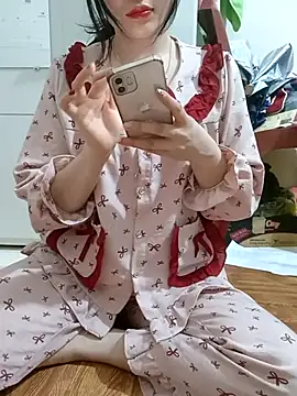 Snapshot of Moe-moex chatting on 03/02/26, 05:31 Moe-moex online show from 03/02/26, 05:31