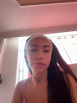 Bonny Eva online show from 05/14/26, 04:25