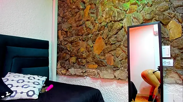 Dahliablack online show from 03/06/26, 12:56