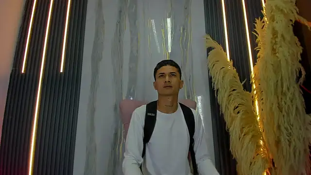 Snapshot of Matheus_Ic chatting on 02/02/26, 12:37 Matheus Ic online show from 02/02/26, 12:37