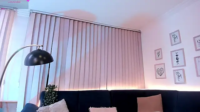 Snapshot of agata_volkov chatting on 03/03/26, 08:26 agata volkov online show from 03/03/26, 08:26