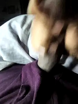 Snapshot of rahul234__ chatting on 02/13/26, 06:37 rahul234 online show from 02/13/26, 06:37