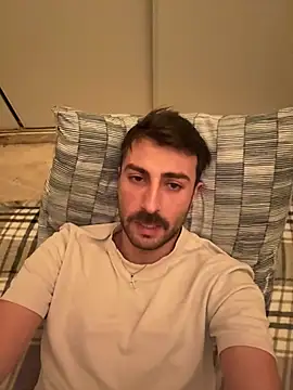 Snapshot of Aliiiix chatting on 02/01/26, 11:25 Aliiiix online show from 02/01/26, 11:25