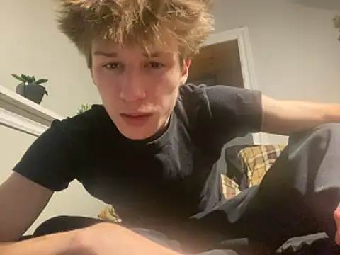 Snapshot of yourwhiteboy1 chatting on 03/04/26, 01:11 yourwhiteboy1 online show from 03/04/26, 01:11