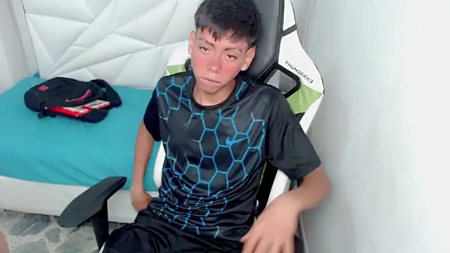 Liarr  online show from 03/09/26, 08:02