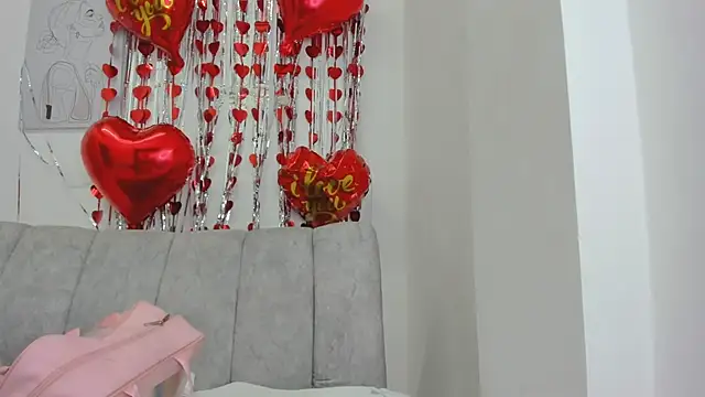 Snapshot of velvetluna_ chatting on 02/17/26, 10:56 velvetluna online show from 02/17/26, 10:56