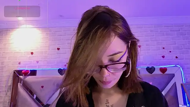 HarperrWest online show from 04/11/26, 08:35