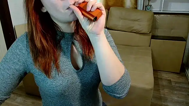 Snapshot of NotYourDoll chatting on 12/09/24, 10:43 NotYourDoll online show from 12/09/24, 10:43