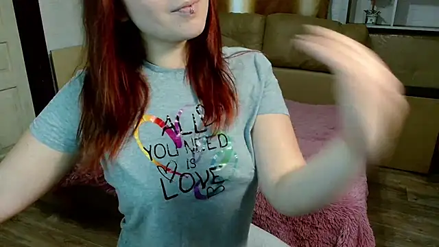 Snapshot of NotYourDoll chatting on 01/09/25, 07:31 NotYourDoll online show from 01/09/25, 07:31