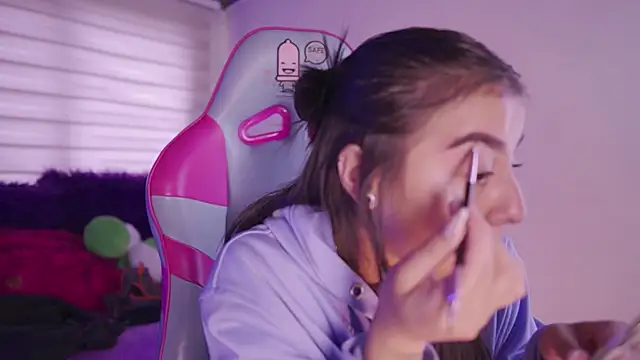 Snapshot of mavi_boo chatting on 02/16/26, 09:11 mavi boo online show from 02/16/26, 09:11