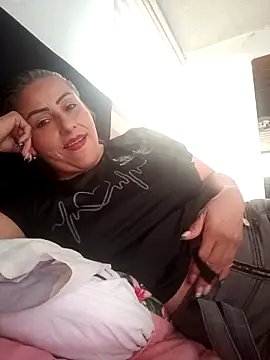 Snapshot of maynor_1998 chatting on 02/10/26, 09:41 maynor 1998 online show from 02/10/26, 09:41