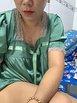 Snapshot of Baby-lovely69 chatting on 03/01/26, 12:34 Baby-lovely69 online show from 03/01/26, 12:34