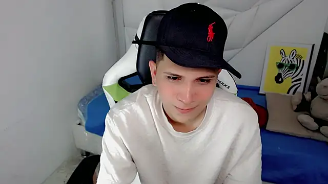 Black diamondd  online show from 02/11/26, 02:55