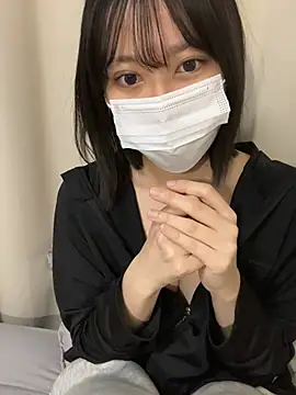 Snapshot of _m_u_ chatting on 02/18/26, 02:24 m u online show from 02/18/26, 02:24