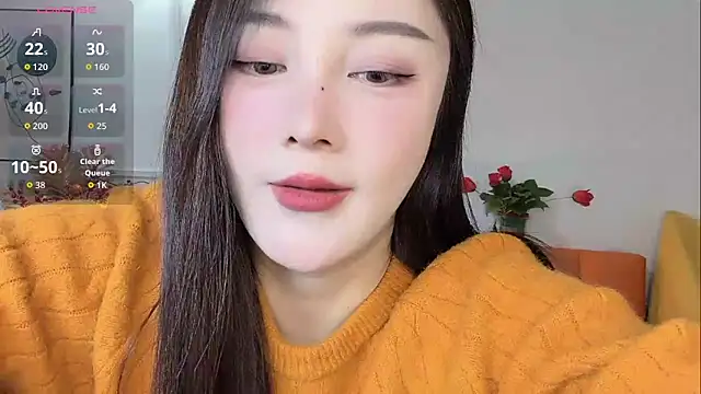 Snapshot of Lisa-295188 chatting on 03/04/26, 07:36 Lisa-295188 online show from 03/04/26, 07:36