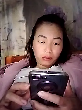 Ella-aa online show from 03/10/26, 09:42