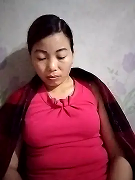 Ella-aa online show from 05/09/26, 01:33