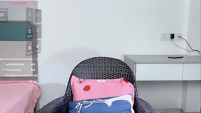 xianxian-baby online show from 03/18/26, 07:00