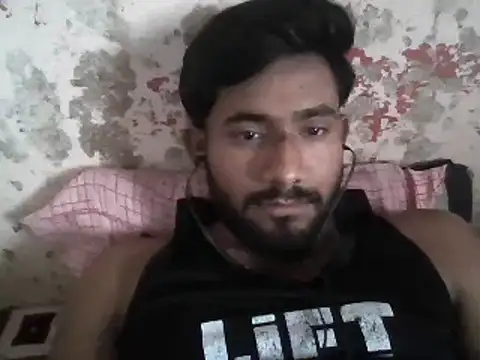 Snapshot of LustyDanky chatting on 05/15/26, 06:31 LustyDanky online show from 05/15/26, 06:31