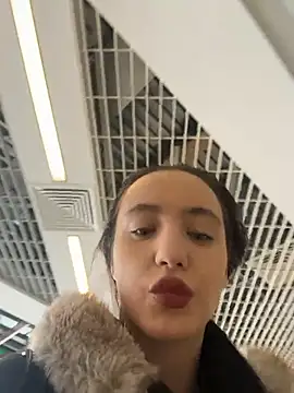 MiaTee online show from 02/14/26, 04:20