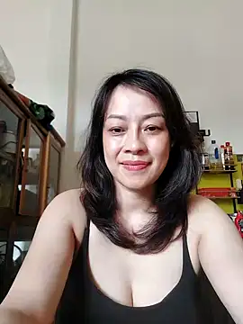 Snapshot of Baby-bigboobs2026 chatting on 06/14/26, 02:24 Baby-bigboobs2026 online show from 06/14/26, 02:24