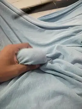 Snapshot of comesuabuceta chatting on 03/08/26, 09:40 comesuabuceta online show from 03/08/26, 09:40