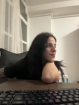 Snapshot of LuxxuryAnne chatting on 01/31/26, 09:13 LuxxuryAnne online show from 01/31/26, 09:13