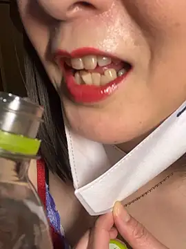 Mitsuco surflady online show from 04/05/26, 07:16