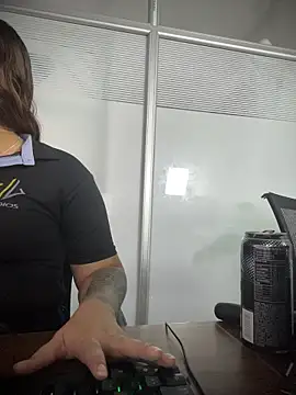 Snapshot of Nahomy_Benett chatting on 02/04/26, 11:38 Nahomy Benett online show from 02/04/26, 11:38