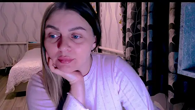 Snapshot of MagicKatarina_ chatting on 02/22/26, 06:17 MagicKatarina online show from 02/22/26, 06:17