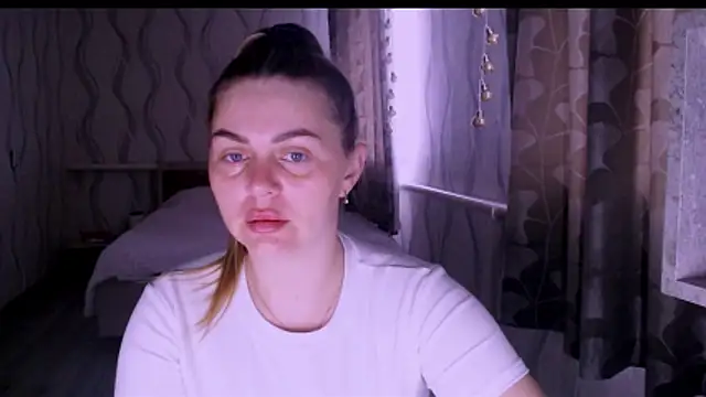 MagicKatarina  online show from 04/01/26, 06:03