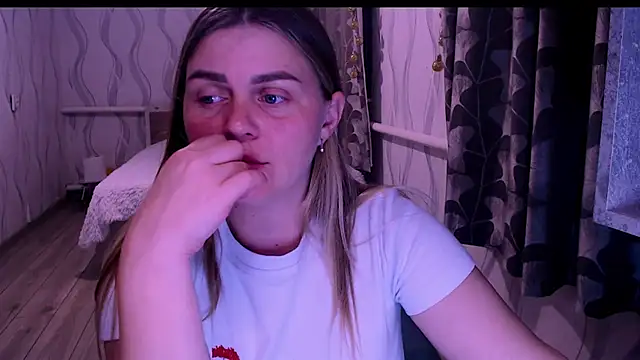 MagicKatarina  online show from 04/03/26, 06:39