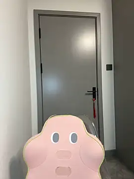 liubaobao666 online show from 04/09/26, 04:56