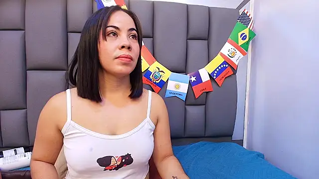 melany roberts  online show from 06/27/26, 03:22
