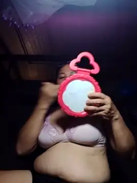 Cold-girlr12 online show from 06/24/26, 03:22