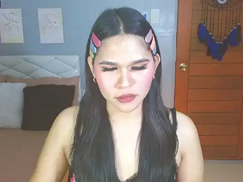 Snapshot of alianabrooks chatting on 02/15/26, 07:51 alianabrooks online show from 02/15/26, 07:51